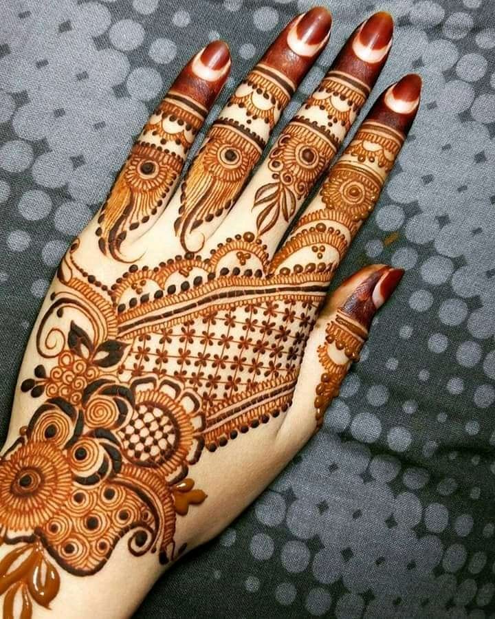 Traditional Hand Design
